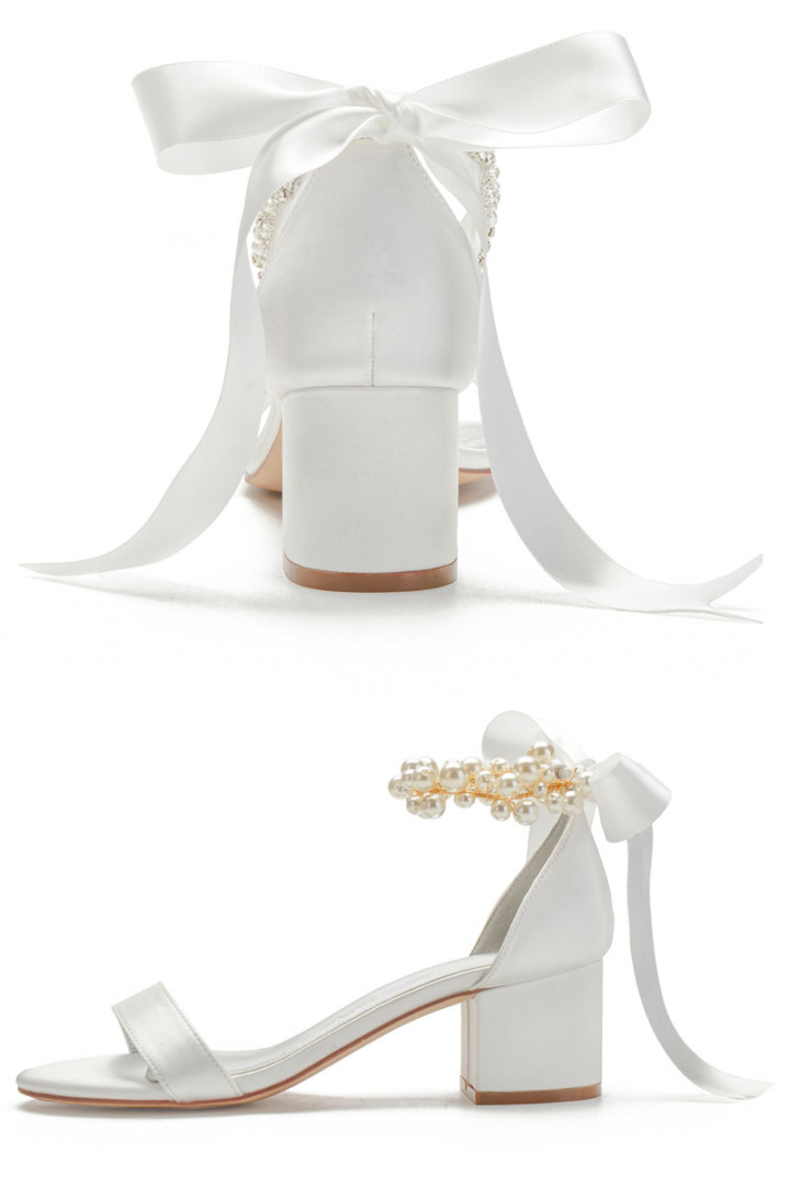 Sandales de mariage à bride perlée avec ruban